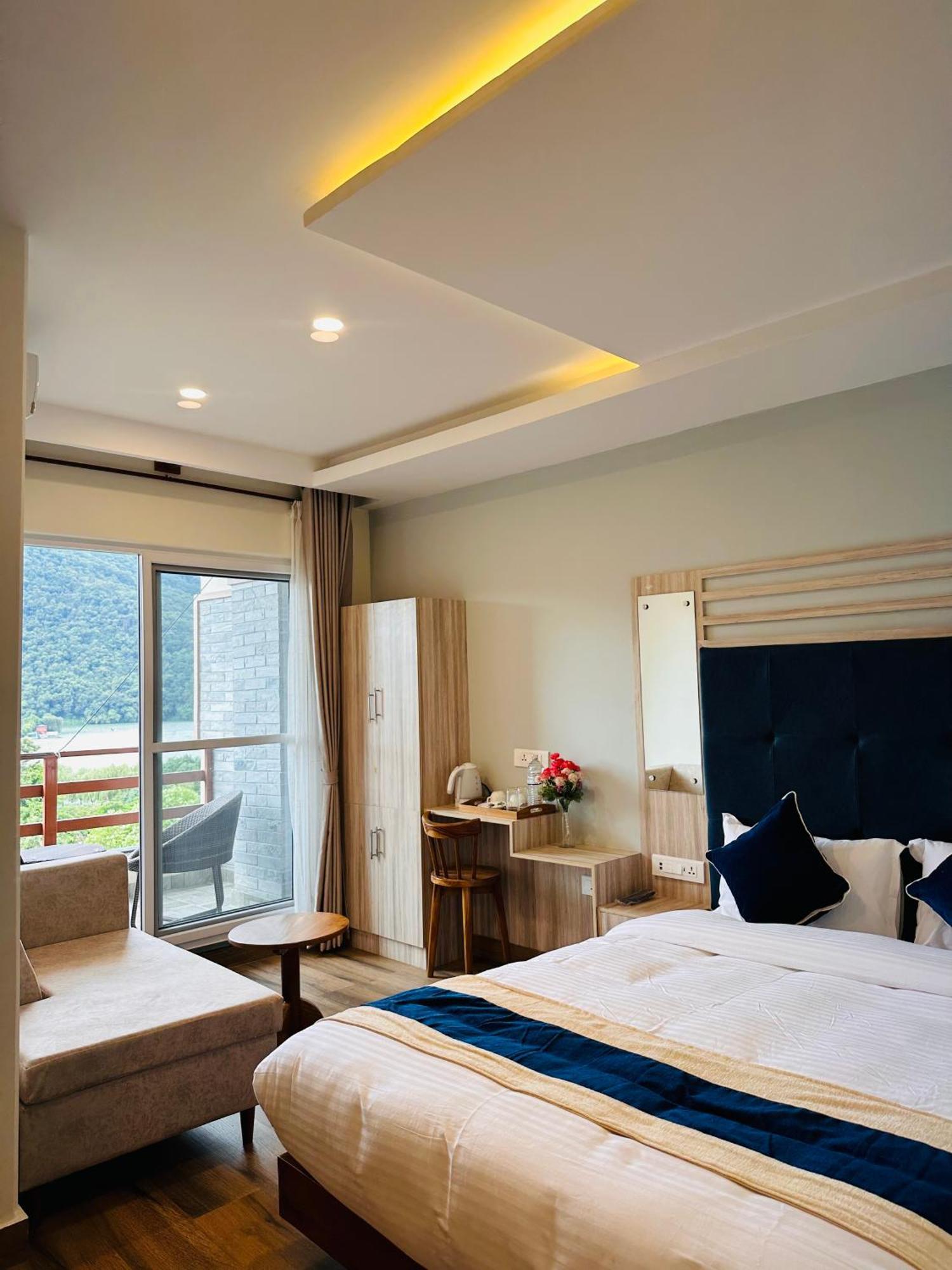 Hotel Adam Pokhara Exterior foto