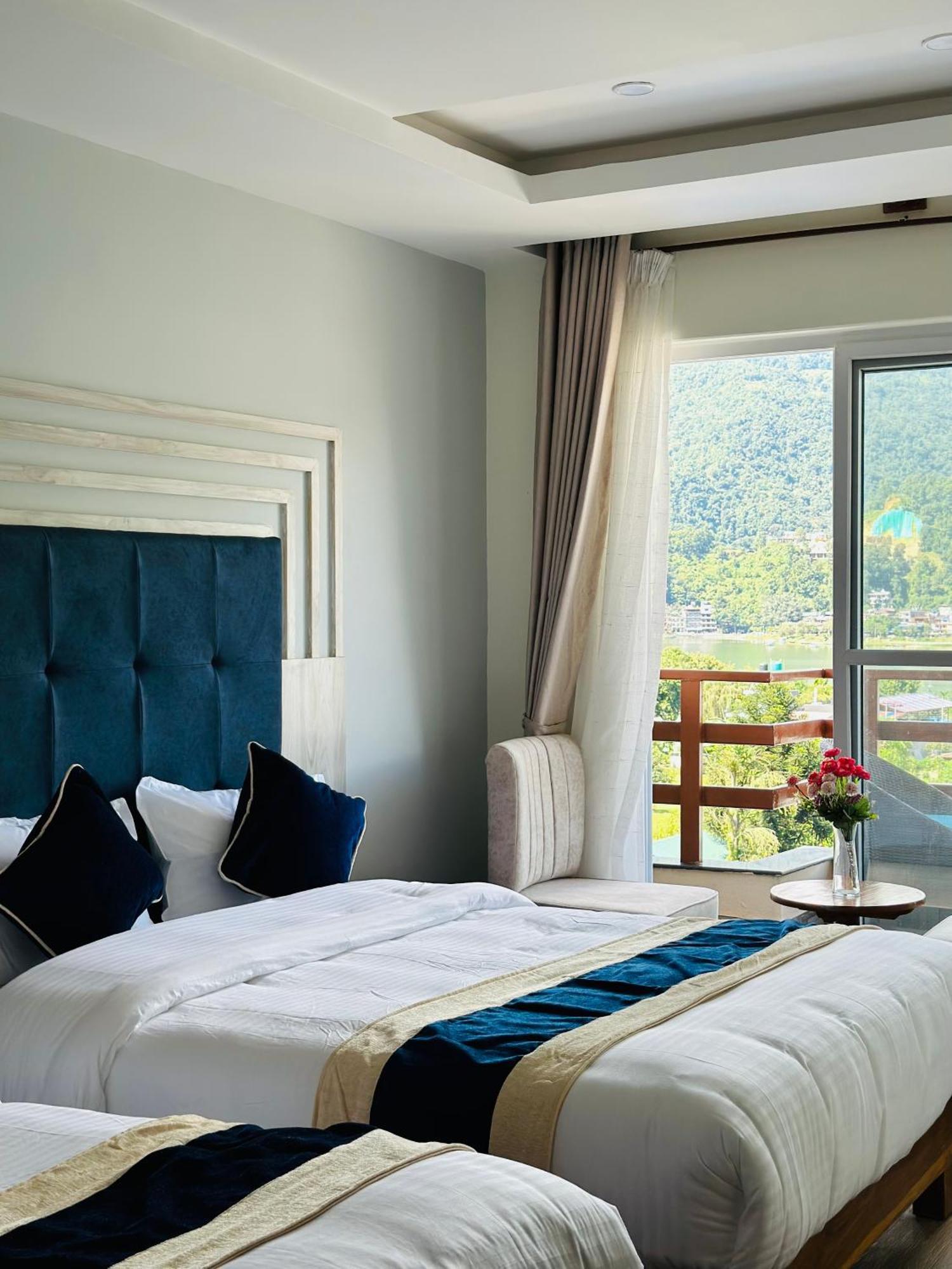 Hotel Adam Pokhara Exterior foto