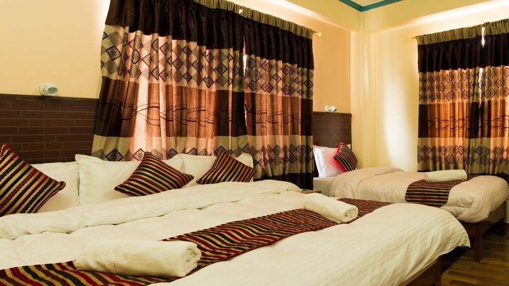 Hotel Adam Pokhara Exterior foto